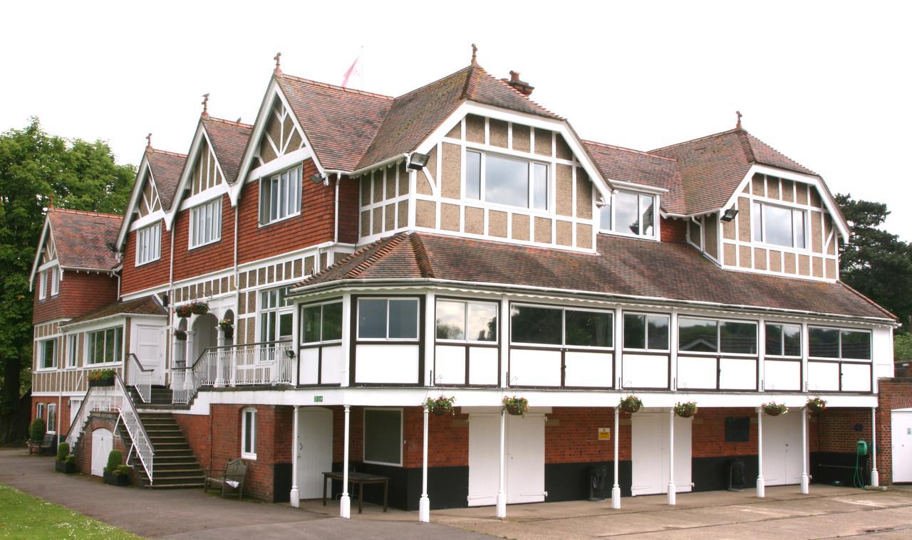 Leander Club Hotel Henley-on-Thames Екстериор снимка